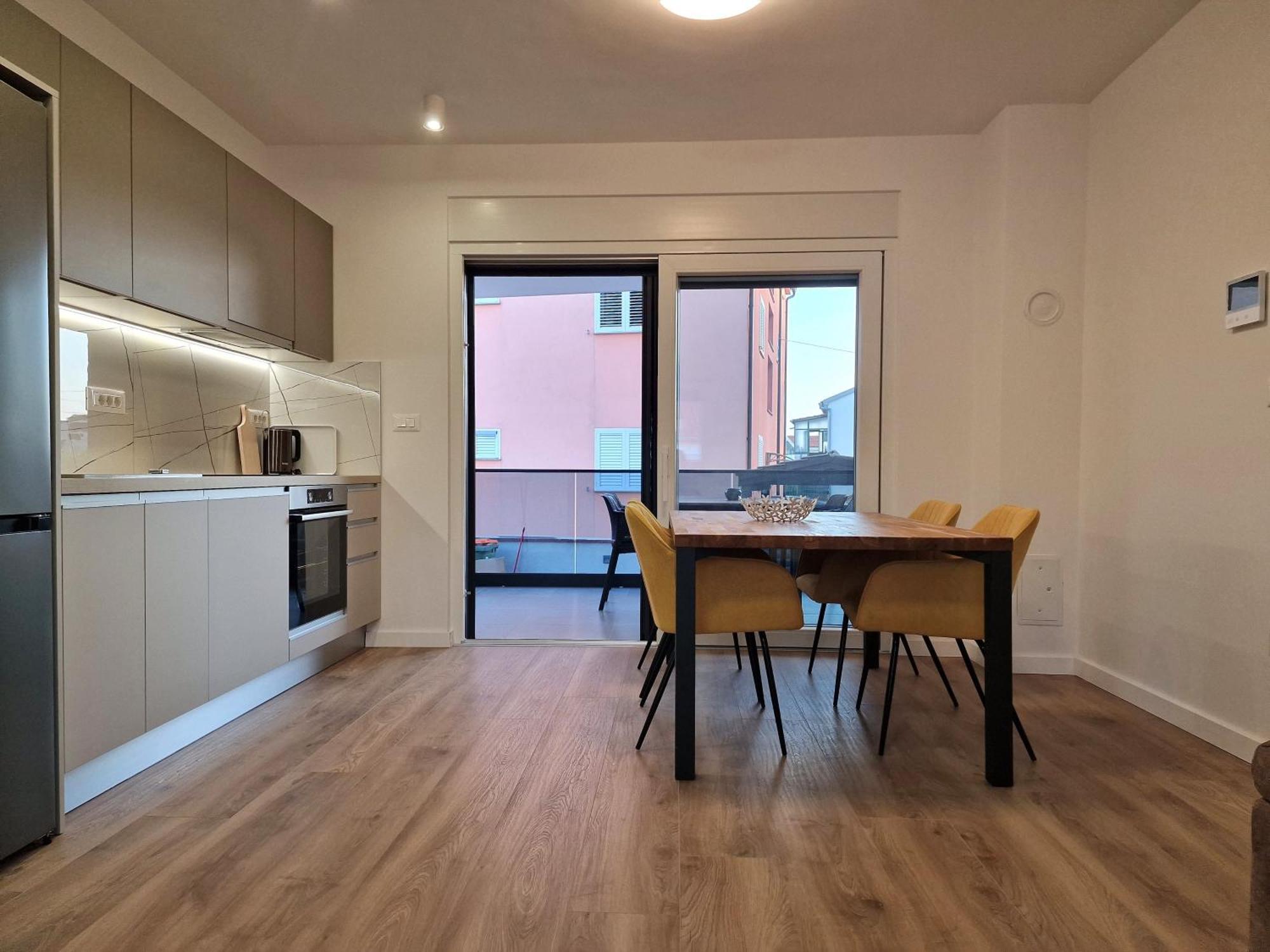וודיצה Apartments Okit מראה חיצוני תמונה