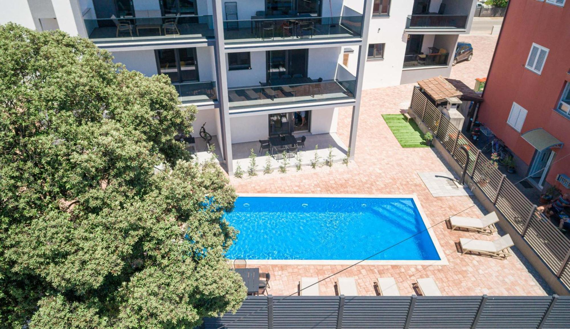 וודיצה Apartments Okit מראה חיצוני תמונה
