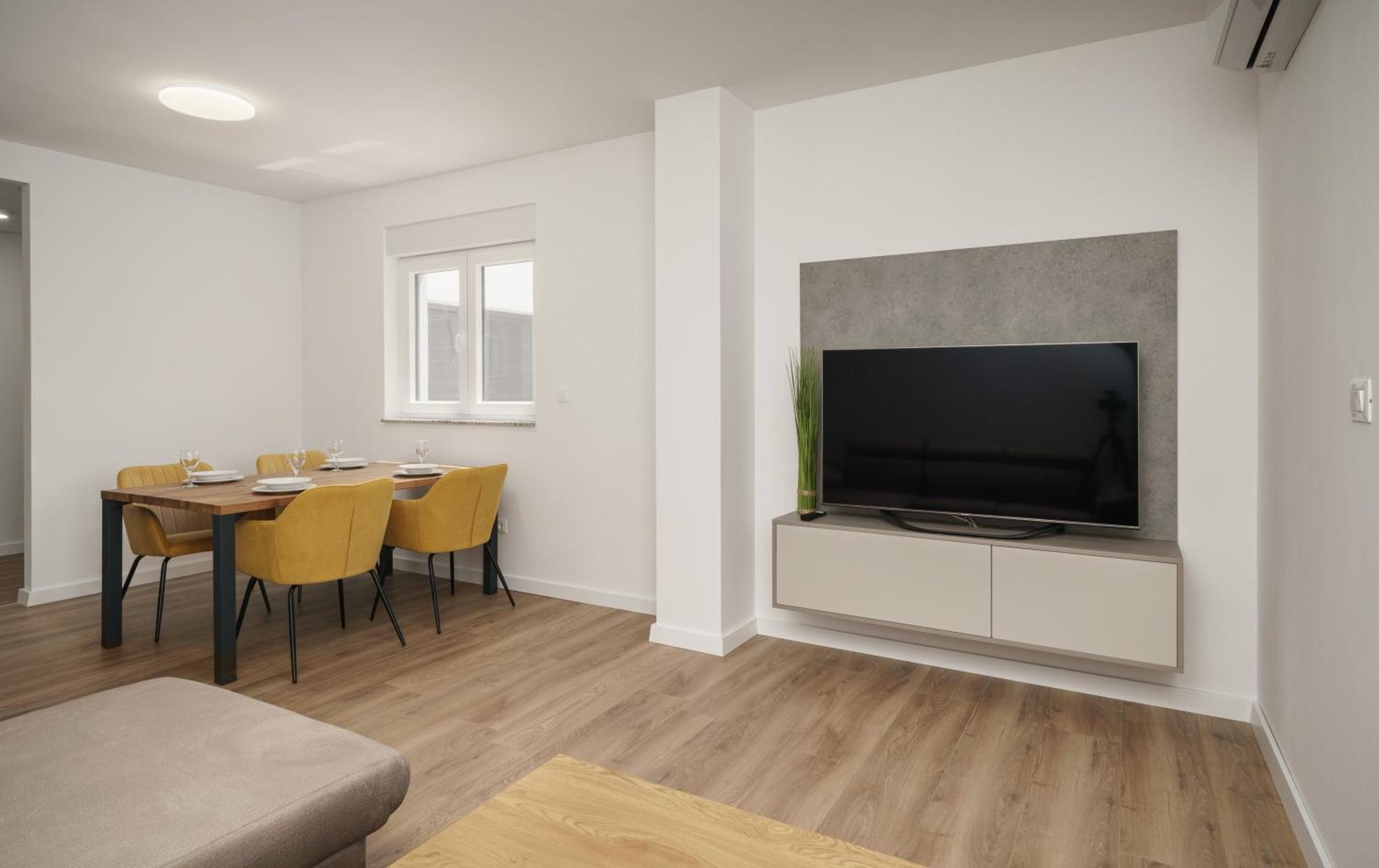 וודיצה Apartments Okit מראה חיצוני תמונה