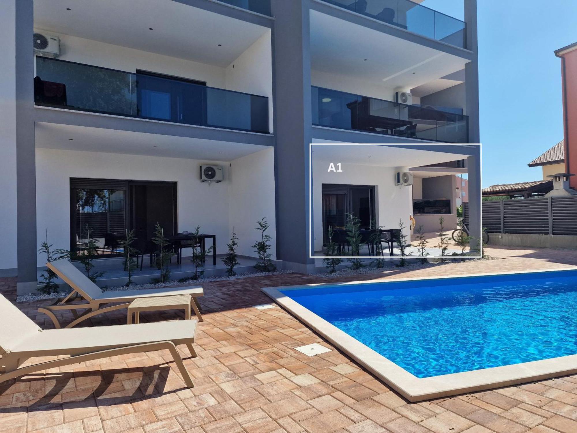 וודיצה Apartments Okit מראה חיצוני תמונה